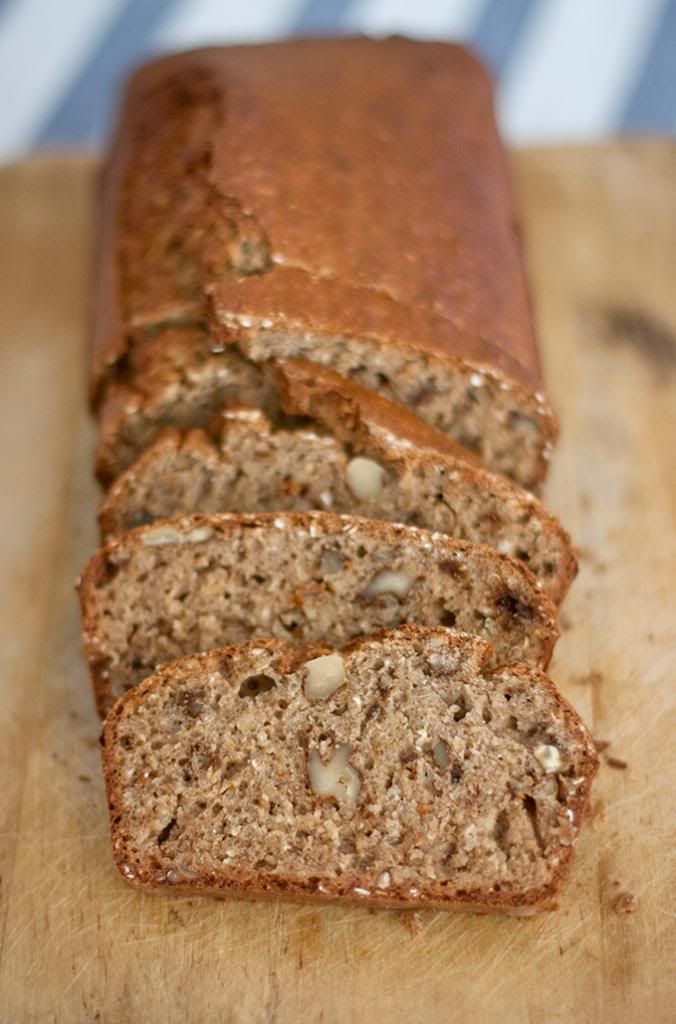  photo bananaoatsbread4smaller-1.jpg