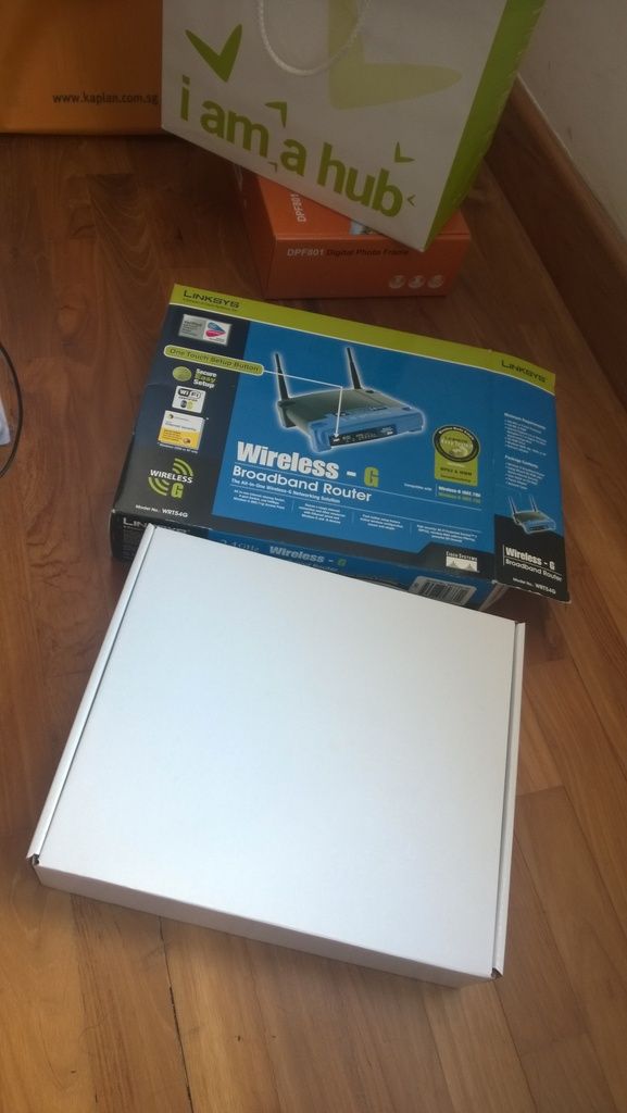 Bán Router Linksys WRT54G ver 7 còn mới, full trùng MAC và SN box .... - 6