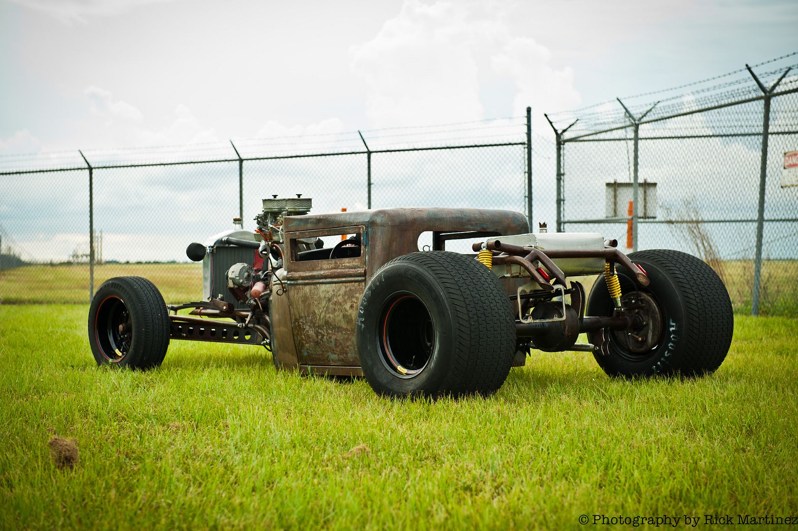 18 photo EddiesRedneckRatRod-13-2.jpg