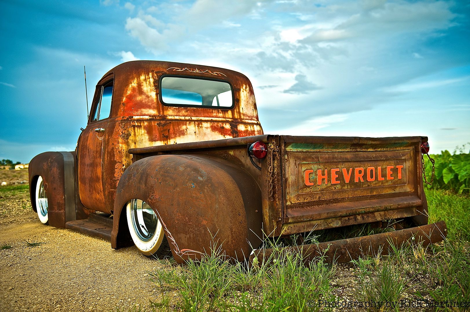 5a photo Eddies54Chevy-75.jpg