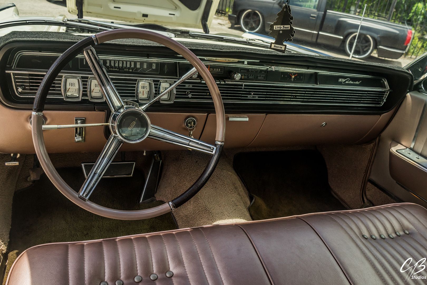  photo 64LincolnContinential-53.jpg