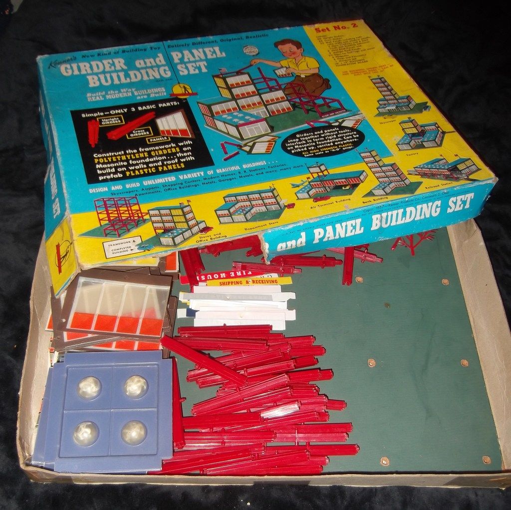 girders and panels toy