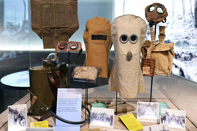 Imperial War Museum - Máscaras e outras relíquias da Primeira Guerra Mundial