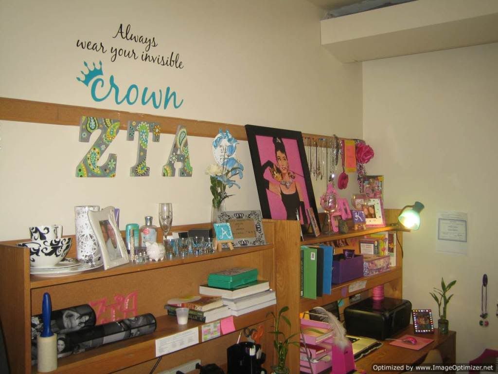 Her Campus TCNJ's Cute Dorm Room Contest! Her Campus