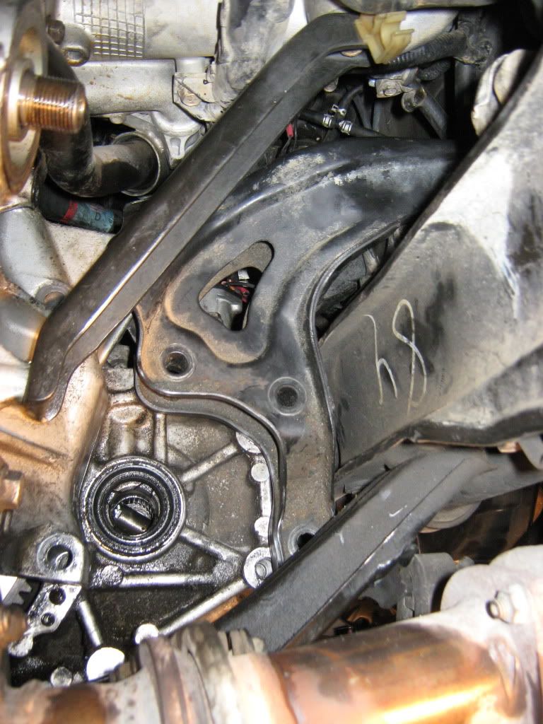Replace rear motor mount 2001 honda accord