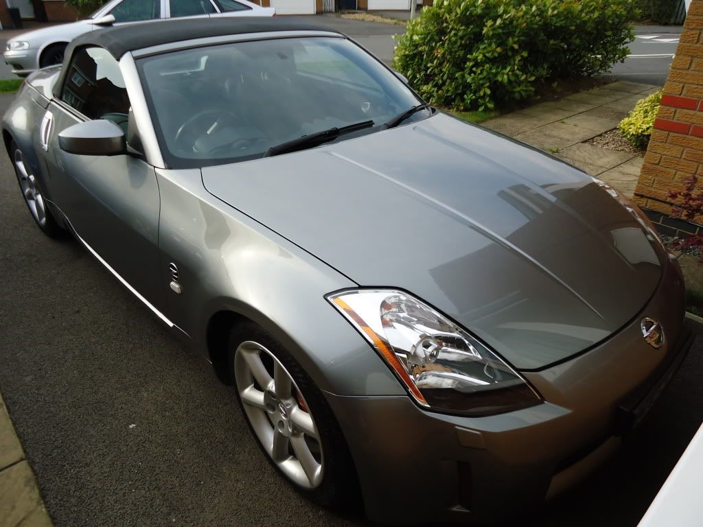 Nissan350Z022.jpg