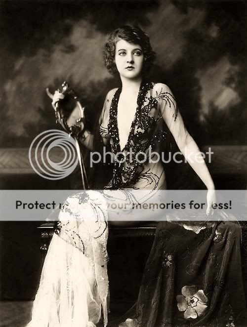 Black and White Antique Vintage Girl Edwardian Pictures, Images and Photos