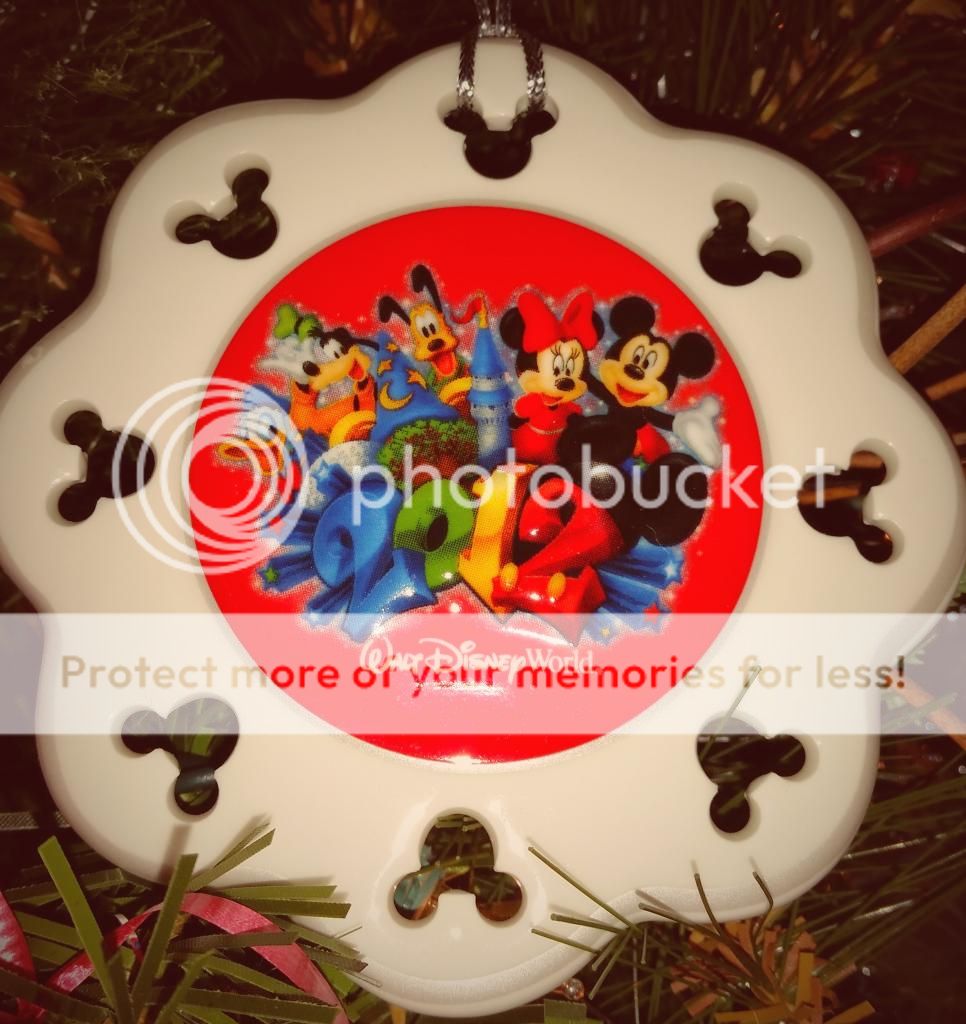 2012 Walt Disney World Christmas Ornament