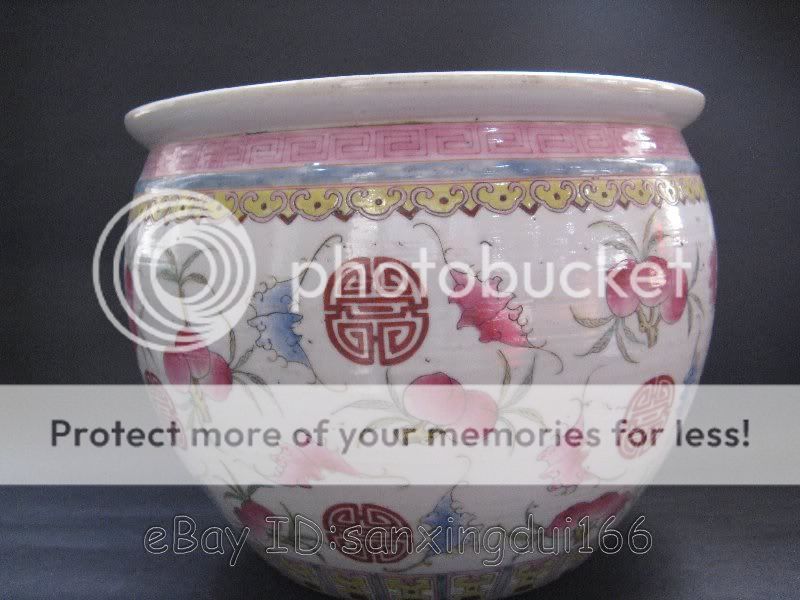 Superb Chinese Famille Rose Porcelain Peach Pot  