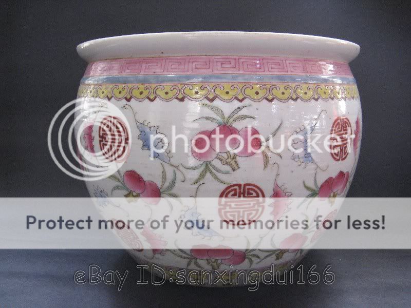 Superb Chinese Famille Rose Porcelain Peach Pot  